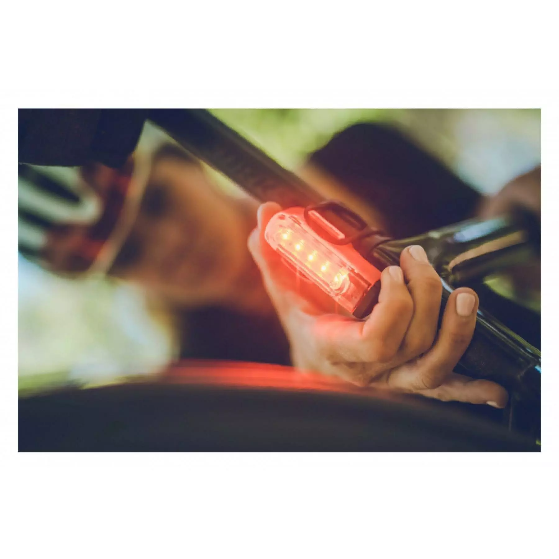 Éclairage Arrière Lezyne Strip Drive Pro 5 Éclairage Arrière Lezyne Strip Drive Pro – Image 3