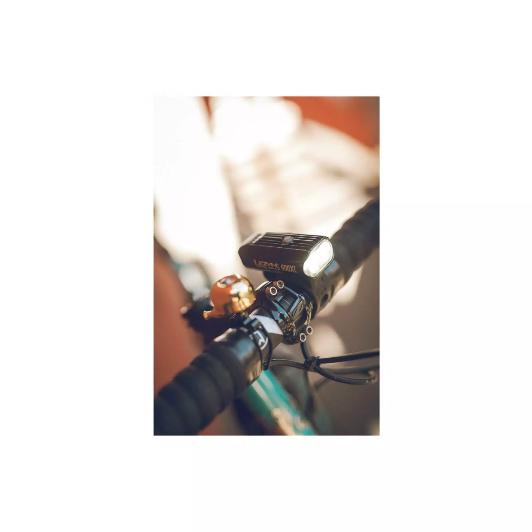 Éclairage Lezyne Micro 600 XL + Strip 9 Éclairage Lezyne Micro 600 XL + Strip – Image 7