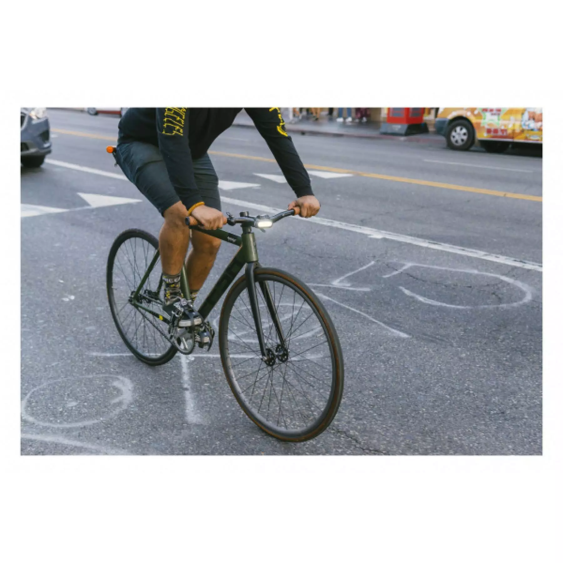 Lumière Avant Kryptonite Avenue 6 Lumière Avant Kryptonite Avenue – Image 4