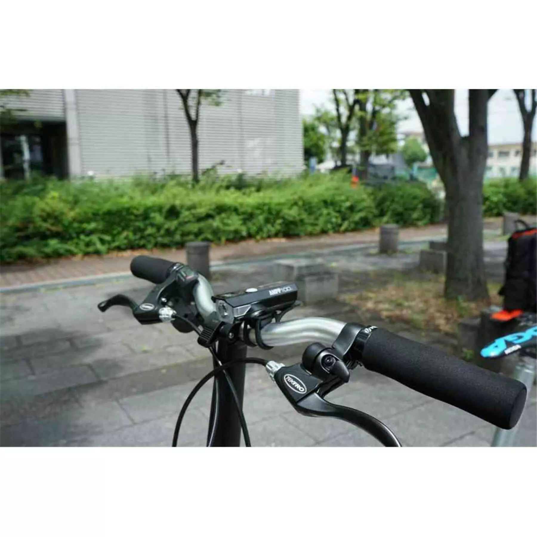 Éclairage Avant Cateye Ampp 100 10 Éclairage Avant Cateye Ampp 100 – Image 8