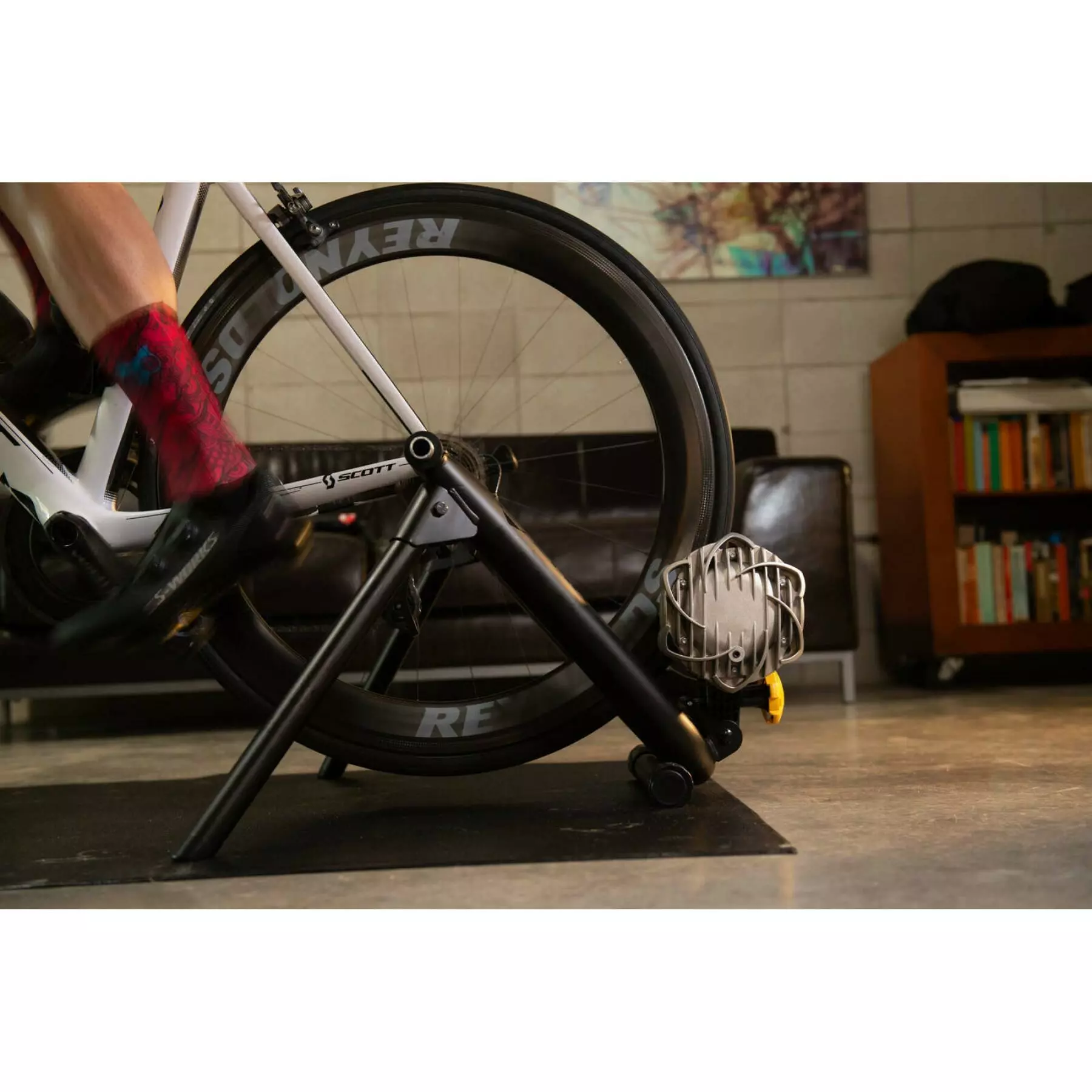 Home Trainer Avec Capteur De Puissance Saris Fluid 2 6 Home Trainer Avec Capteur De Puissance Saris Fluid 2 – Image 4