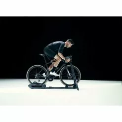 Rouleau Wahoo Smart Trainer 17 Rouleau Wahoo Smart Trainer -Promos Vélos Boutique wahoo wawfbktr9b noir 8