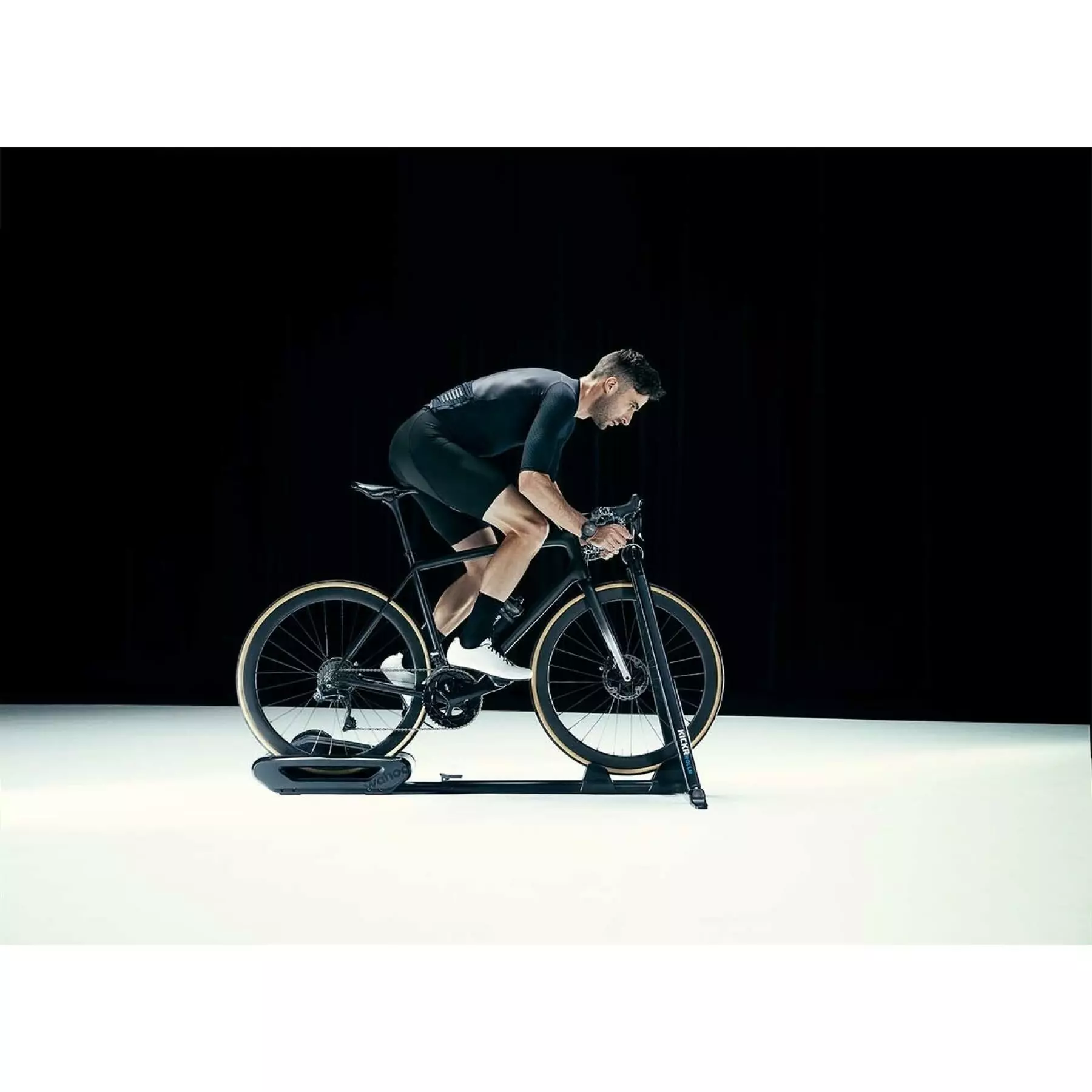 Rouleau Wahoo Smart Trainer 10 Rouleau Wahoo Smart Trainer – Image 8