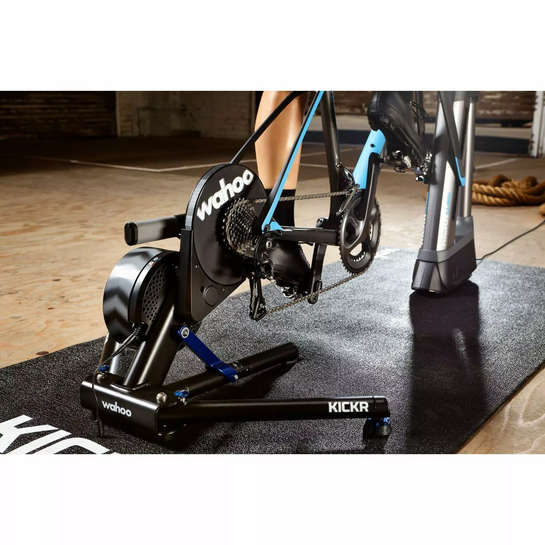 Tapis D'entraînement Wahoo Kickr 4 Tapis D'entraînement Wahoo Kickr – Image 2